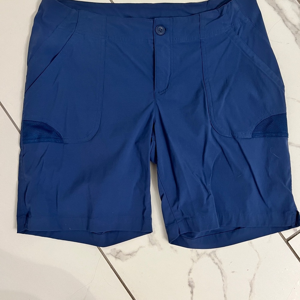 Womens Columbia PFG shorts
